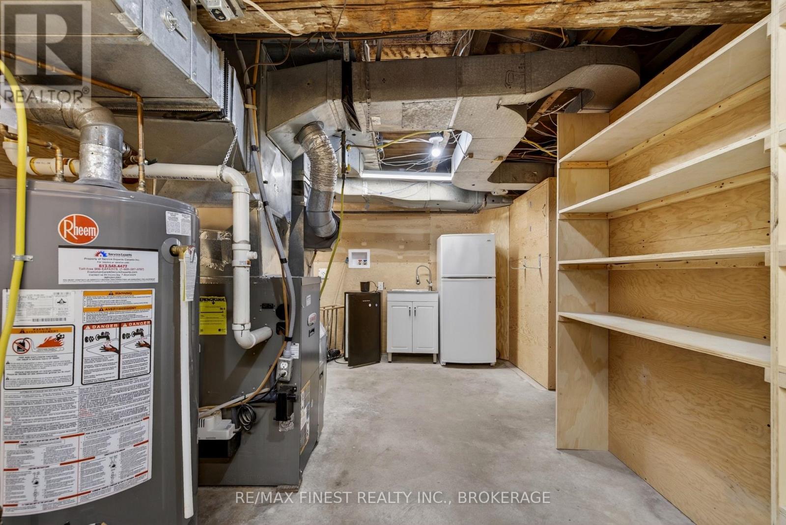 68 COLLINGWOOD STREET - 37