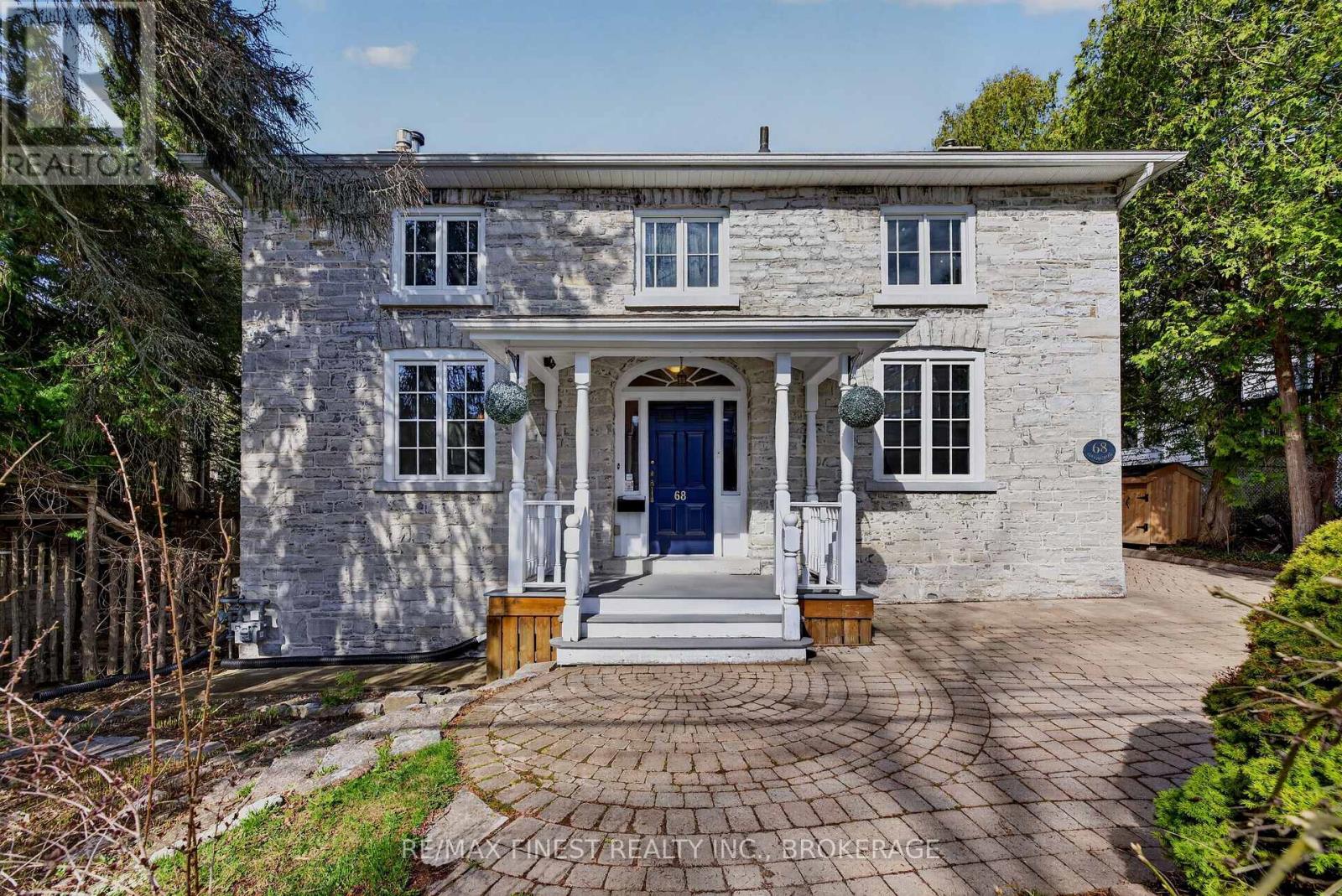 68 COLLINGWOOD STREET - 5