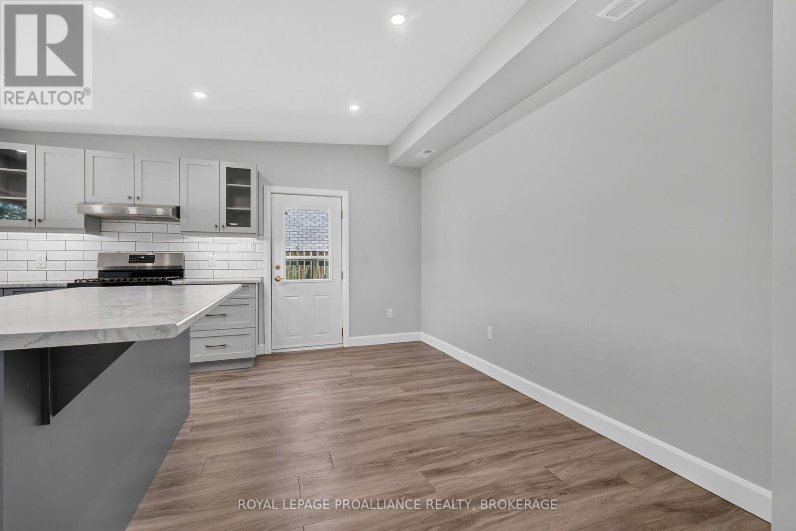 843 WOODBINE ROAD - 13