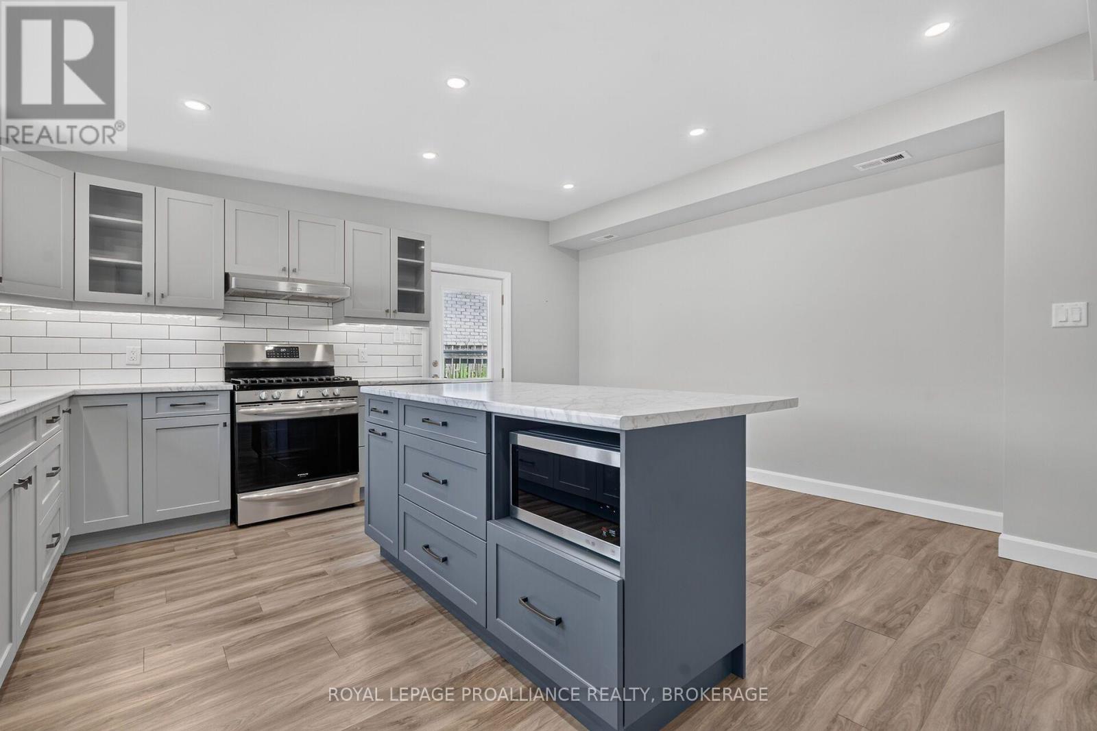 843 WOODBINE ROAD - 15