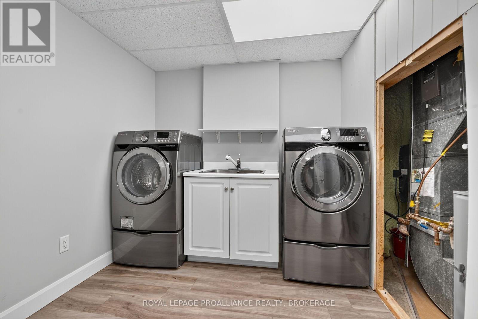 843 WOODBINE ROAD - 34