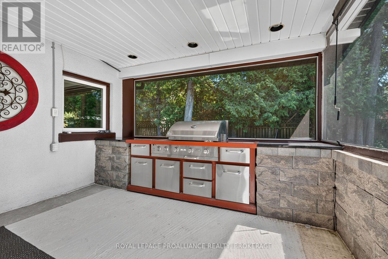 843 WOODBINE ROAD - 37
