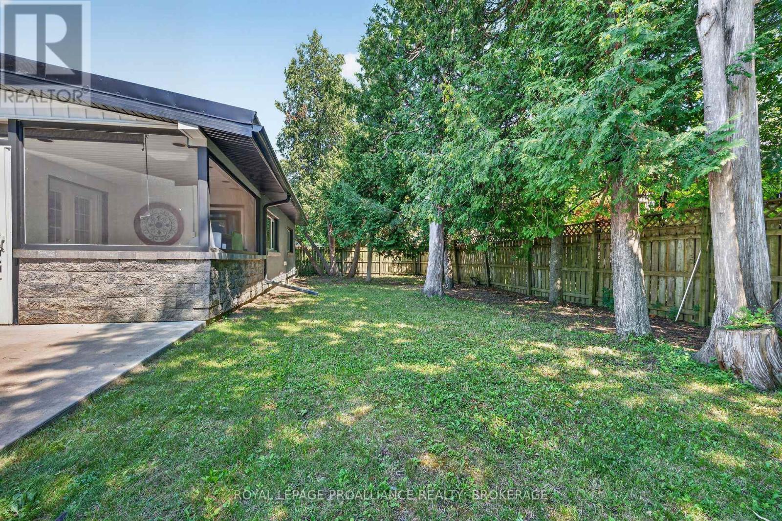843 WOODBINE ROAD - 38