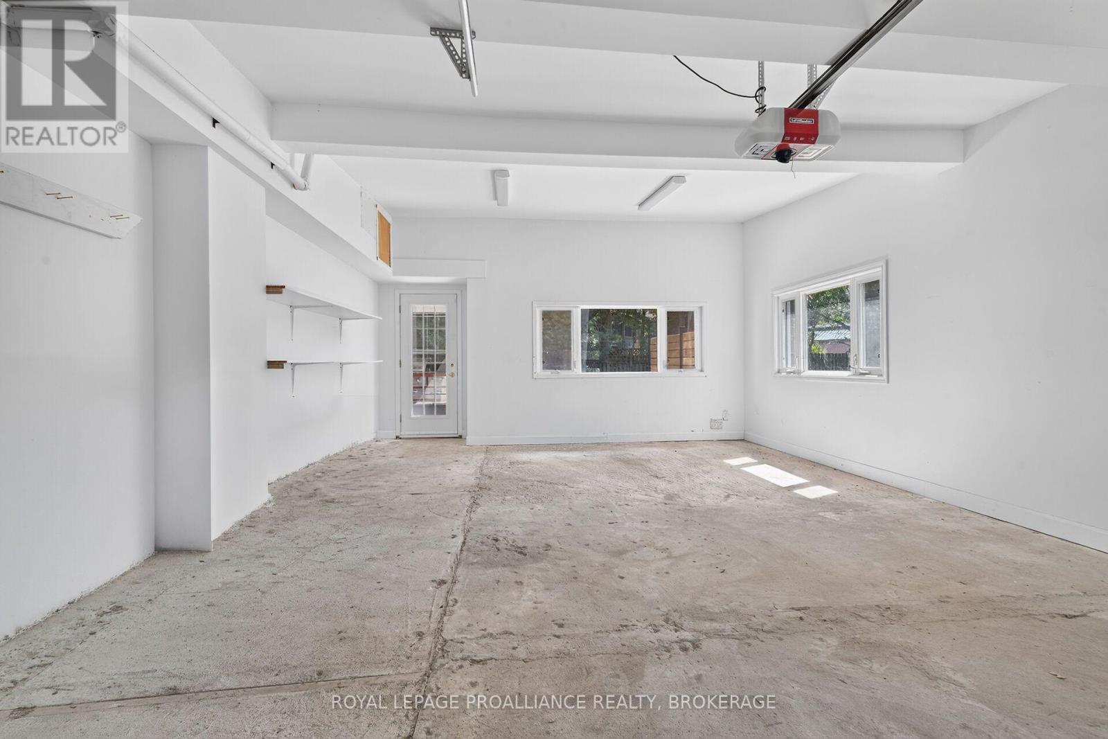 843 WOODBINE ROAD - 43