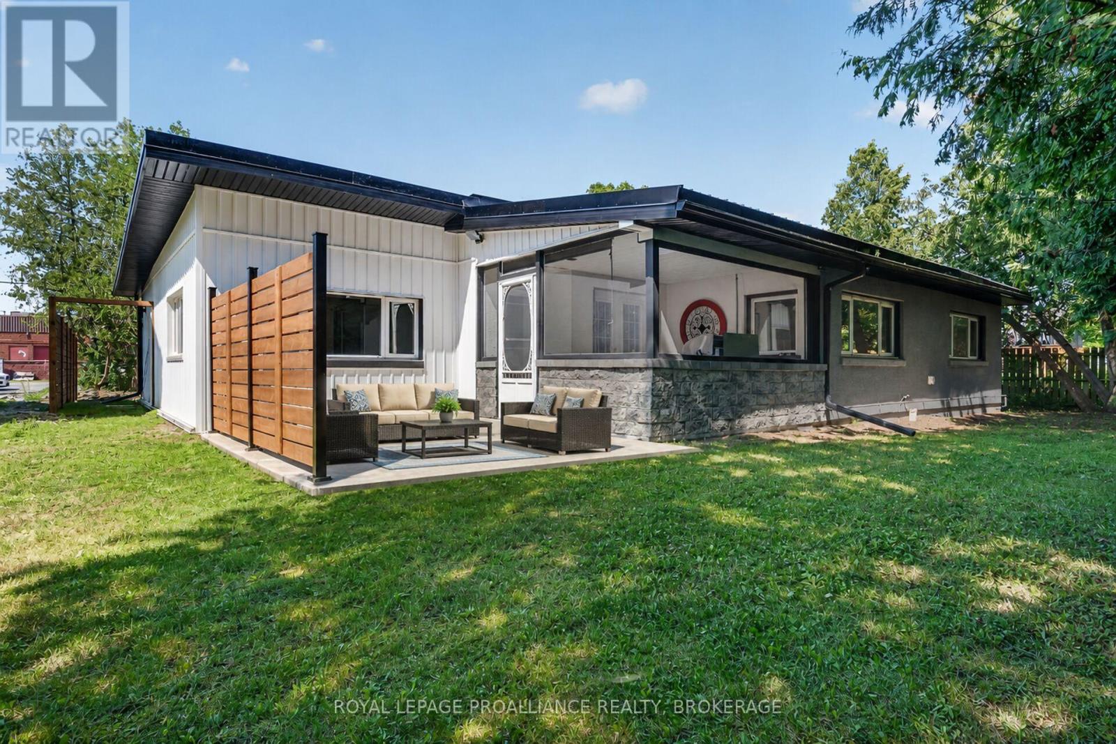 843 WOODBINE ROAD - 45
