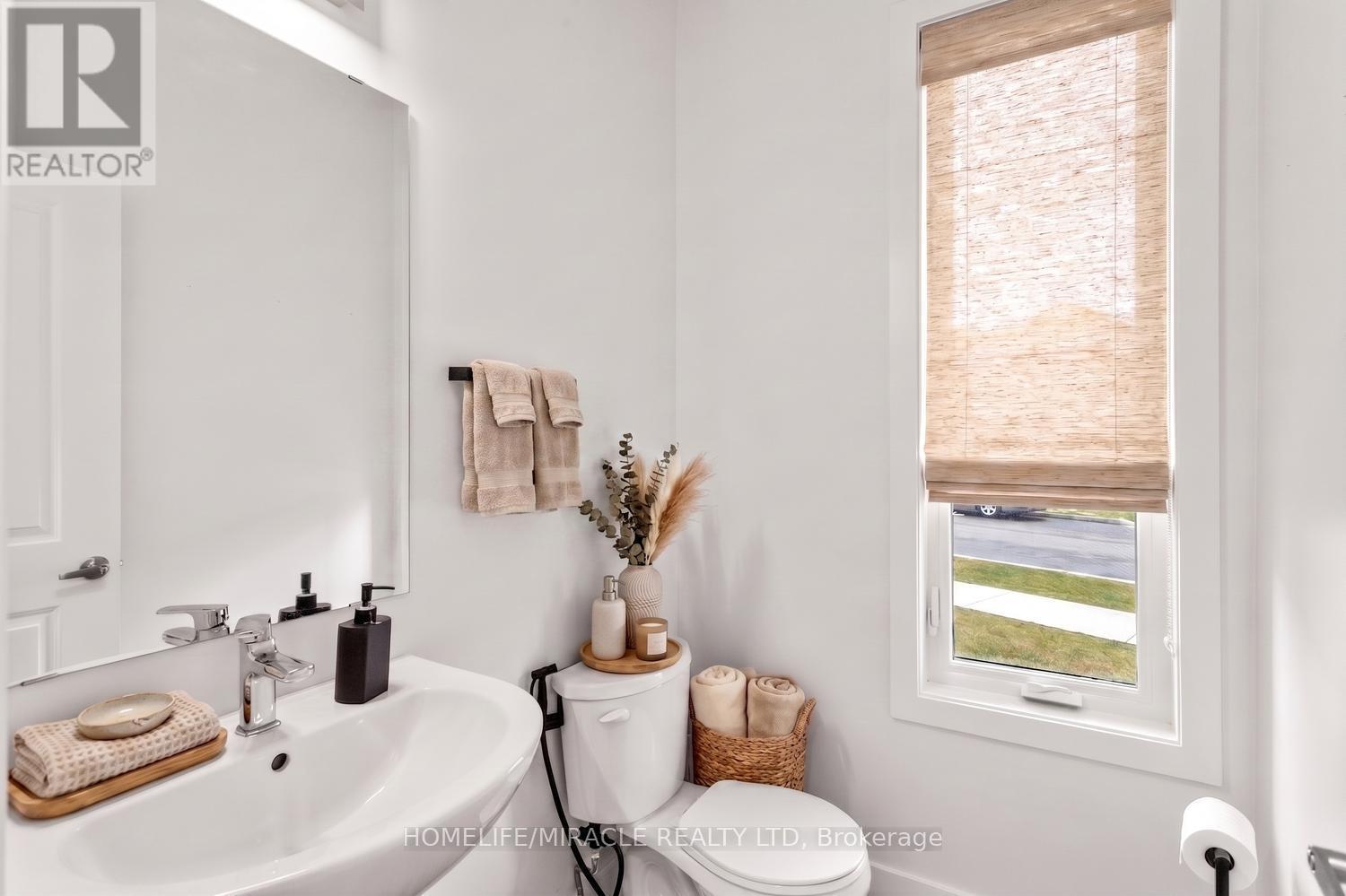 #38 3635 SOUTHBRIDGE AVENUE - 21
