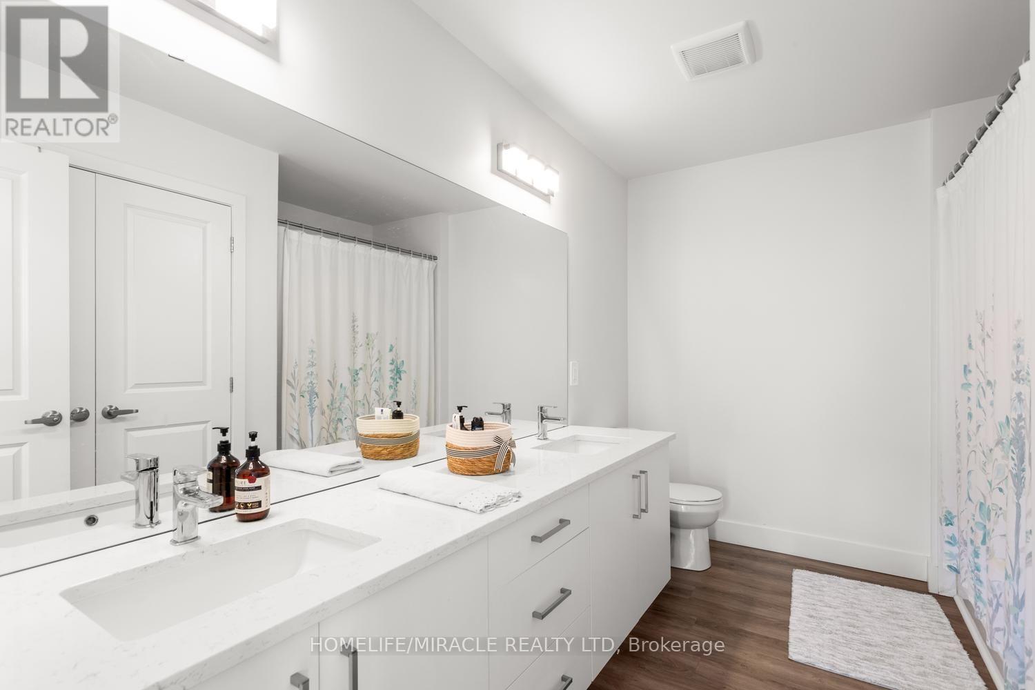 #38 3635 SOUTHBRIDGE AVENUE - 34