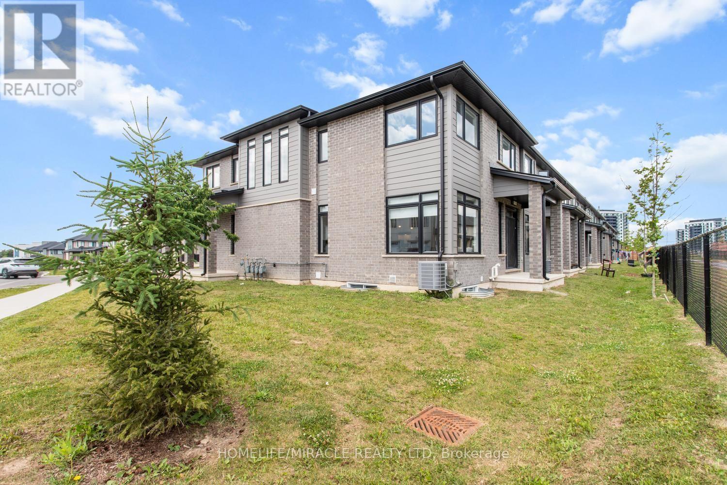 #38 3635 SOUTHBRIDGE AVENUE - 39