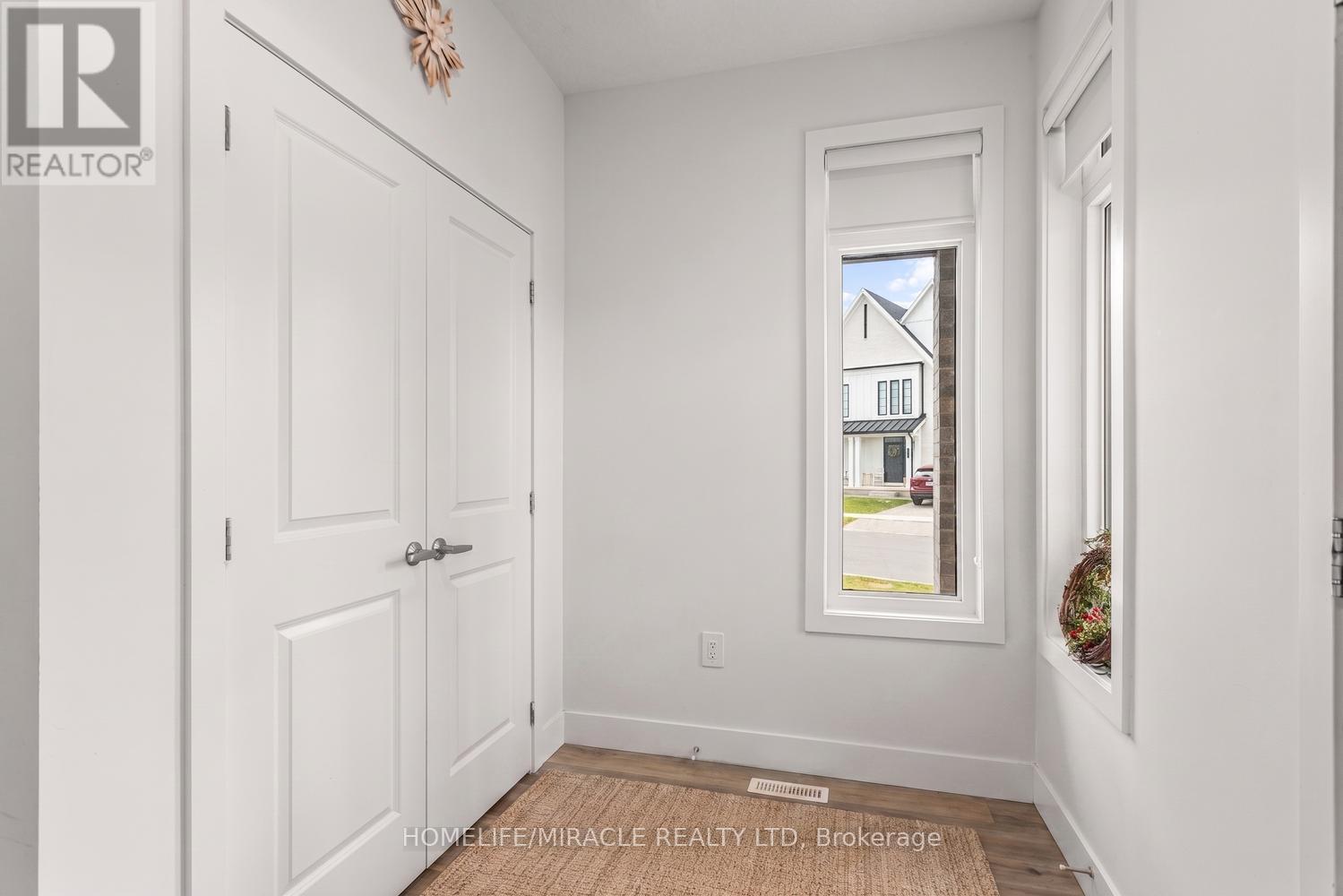 #38 3635 SOUTHBRIDGE AVENUE - 6