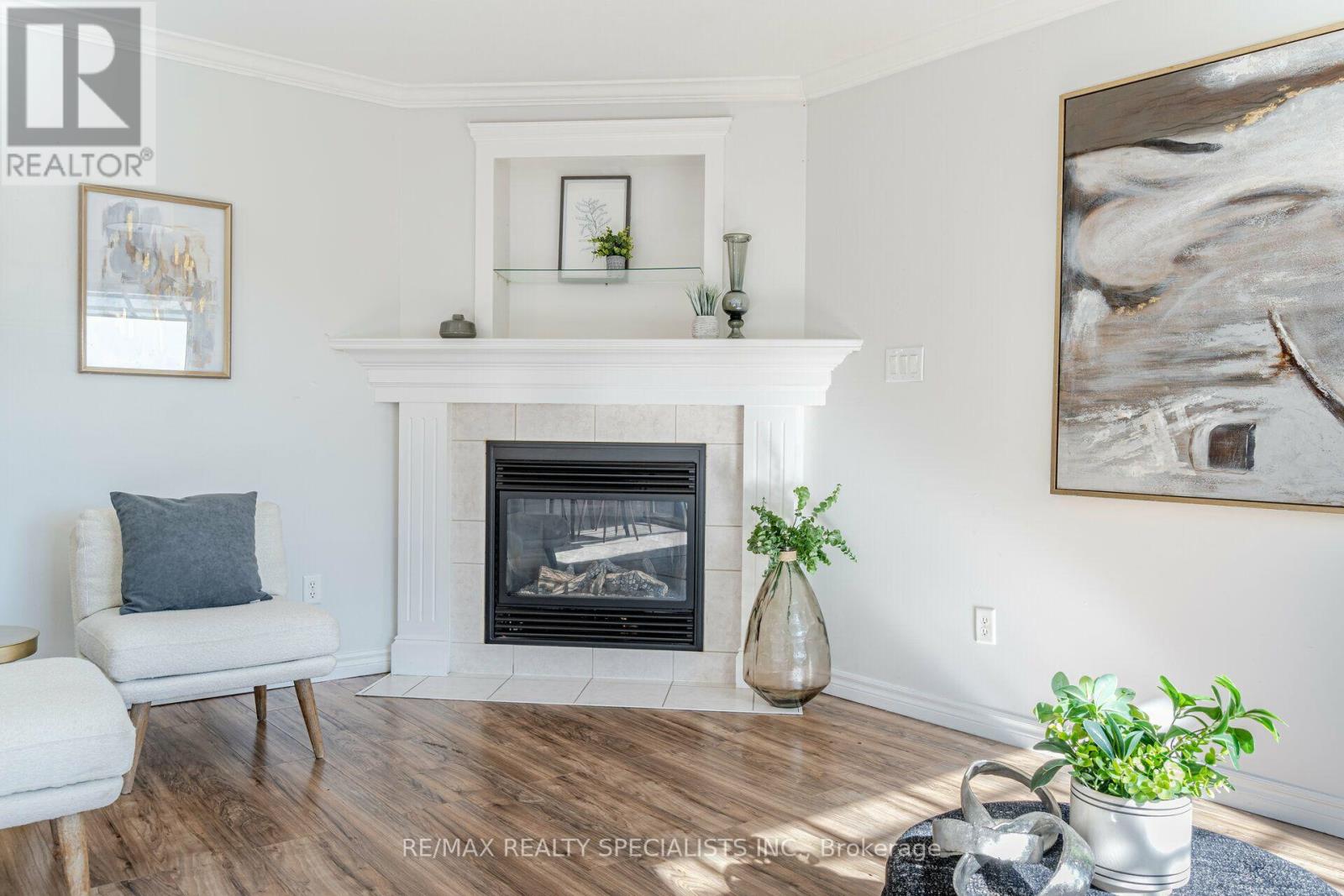 1435 MICKLEBOROUGH DRIVE - 23