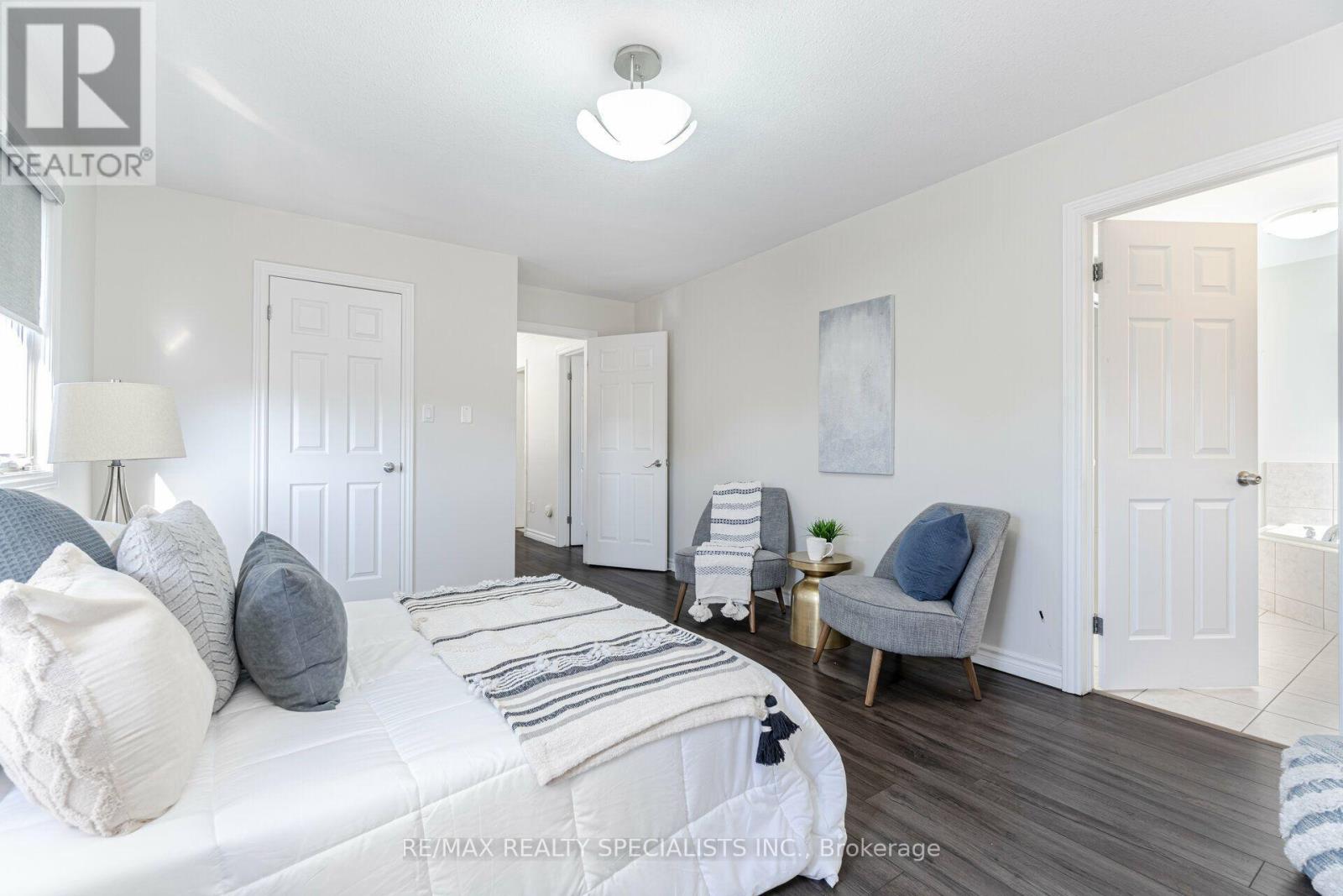 1435 MICKLEBOROUGH DRIVE - 30