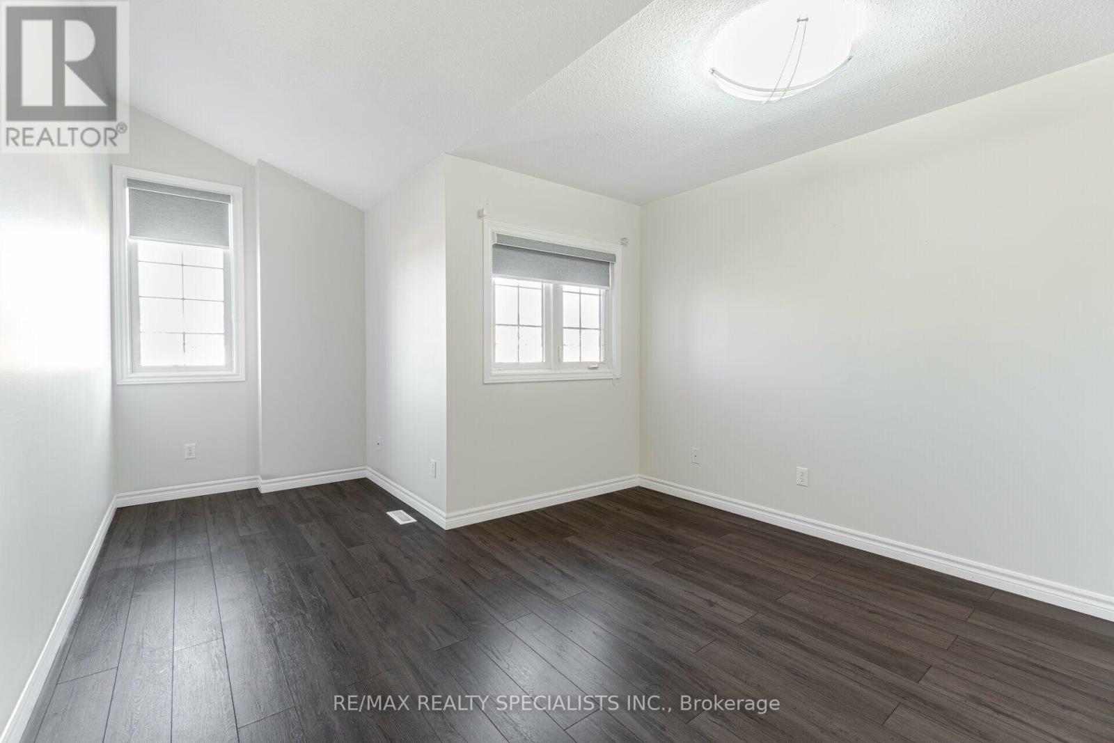 1435 MICKLEBOROUGH DRIVE - 38