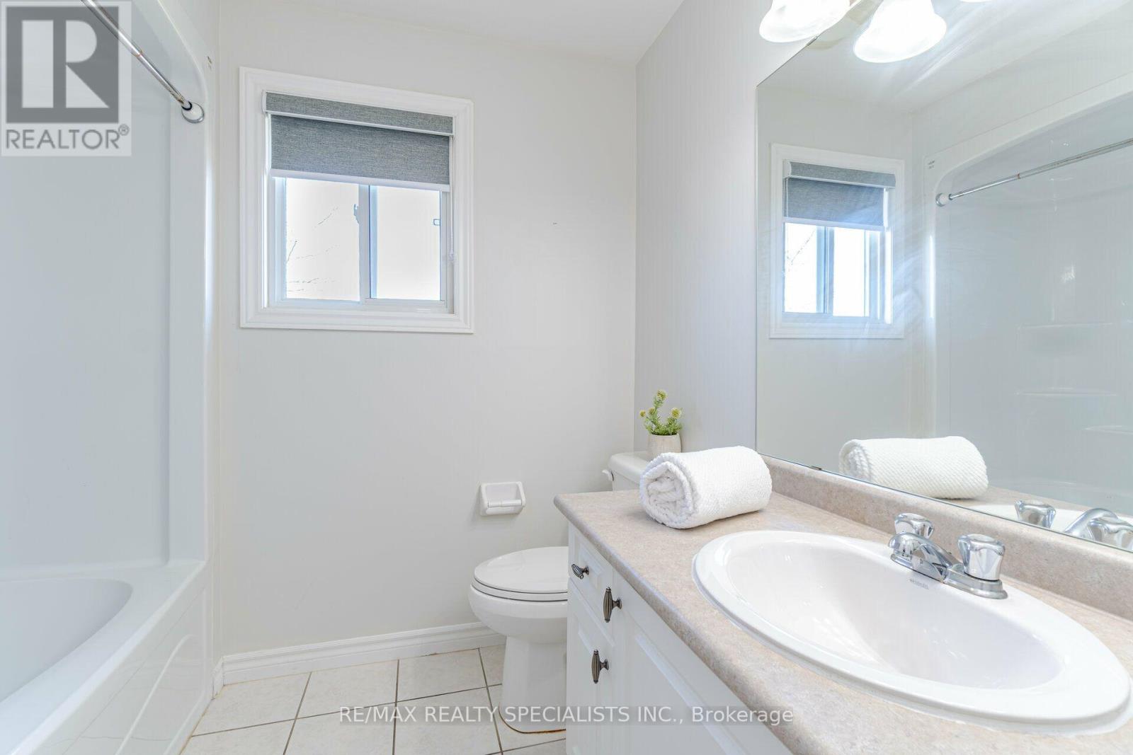 1435 MICKLEBOROUGH DRIVE - 43