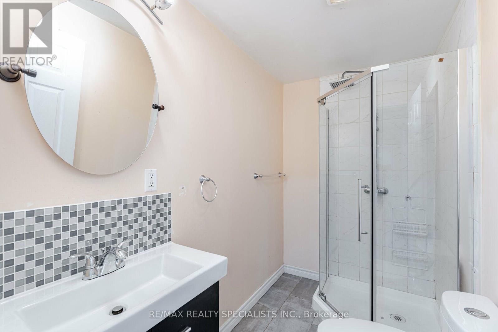 1435 MICKLEBOROUGH DRIVE - 49