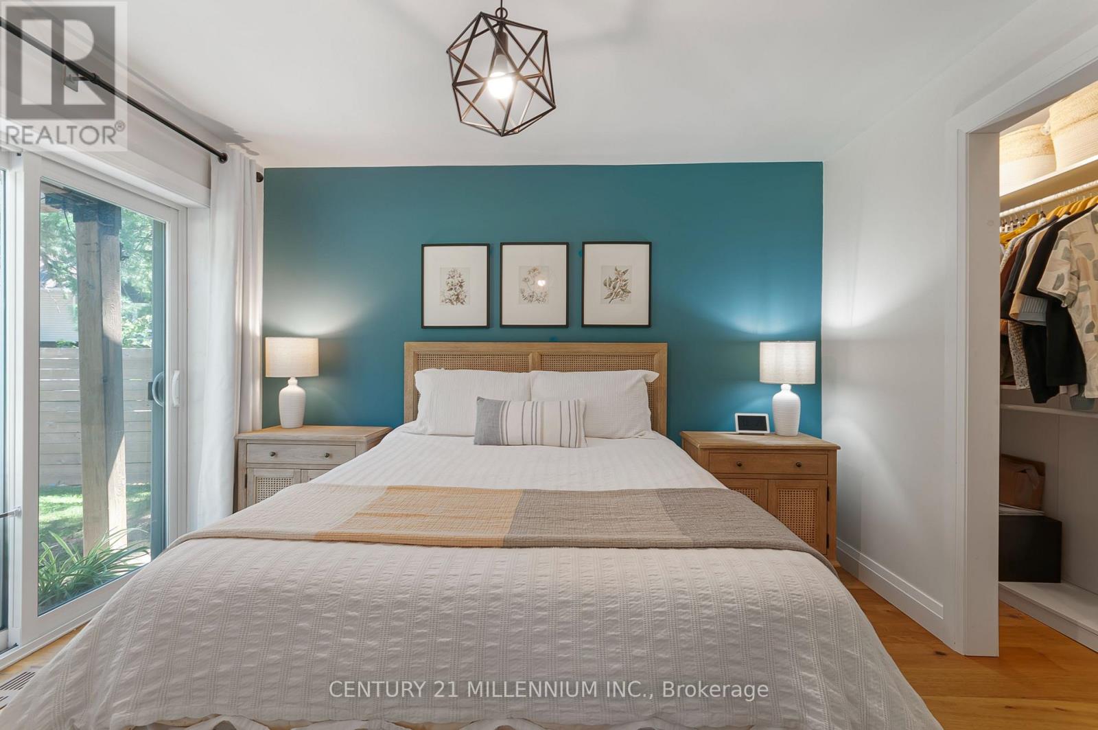 850 MUSKOKA ROAD N - 11