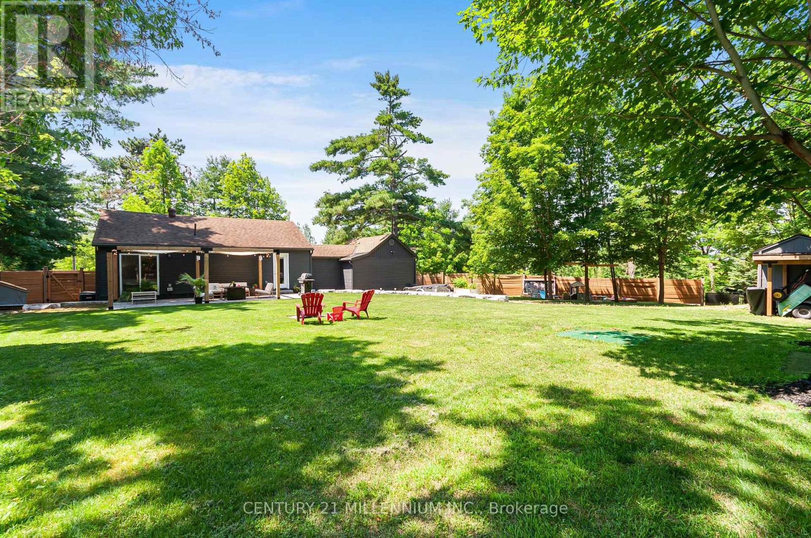 850 MUSKOKA ROAD N - 23