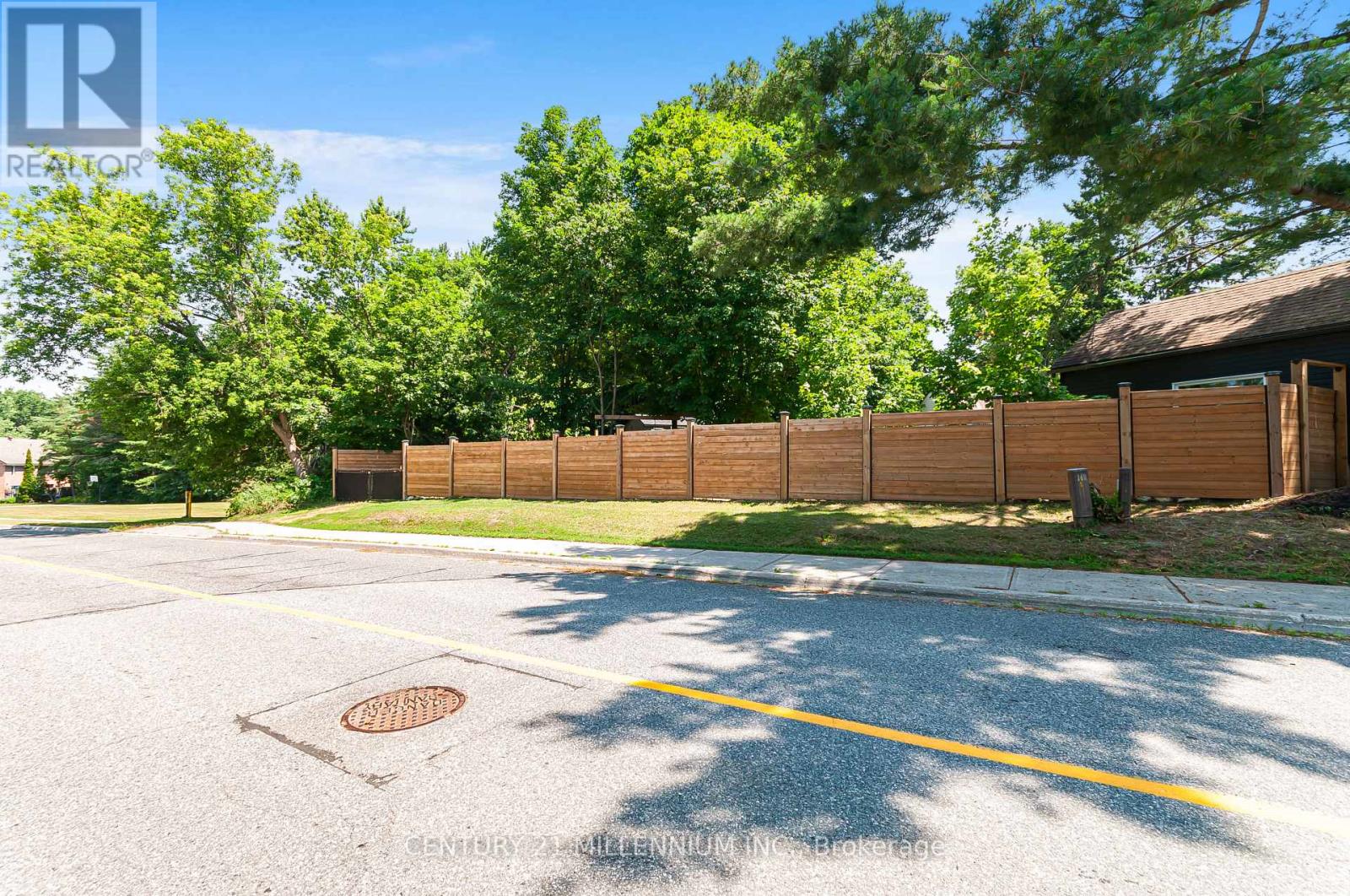 850 MUSKOKA ROAD N - 26