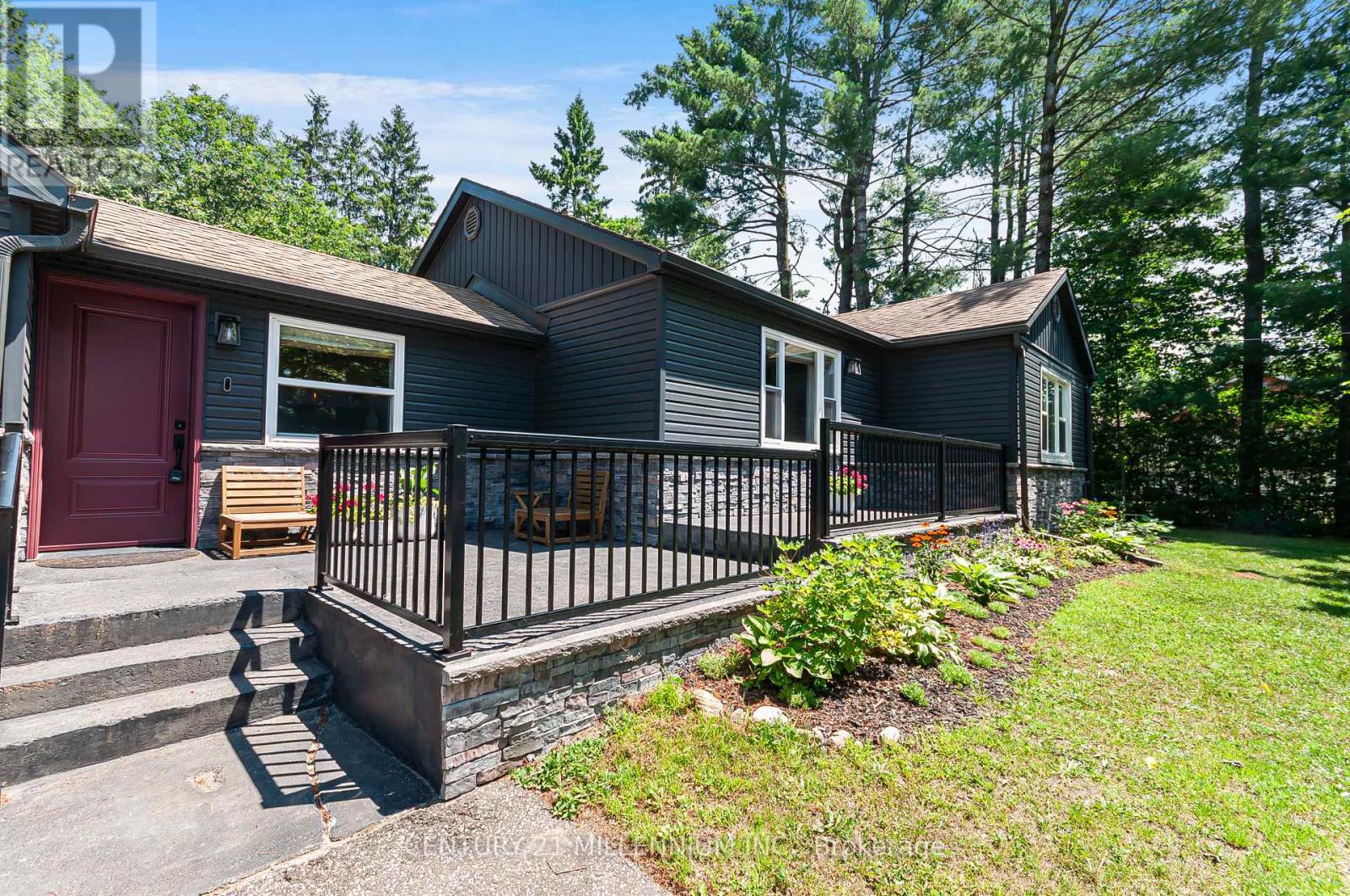 850 MUSKOKA ROAD N - 27