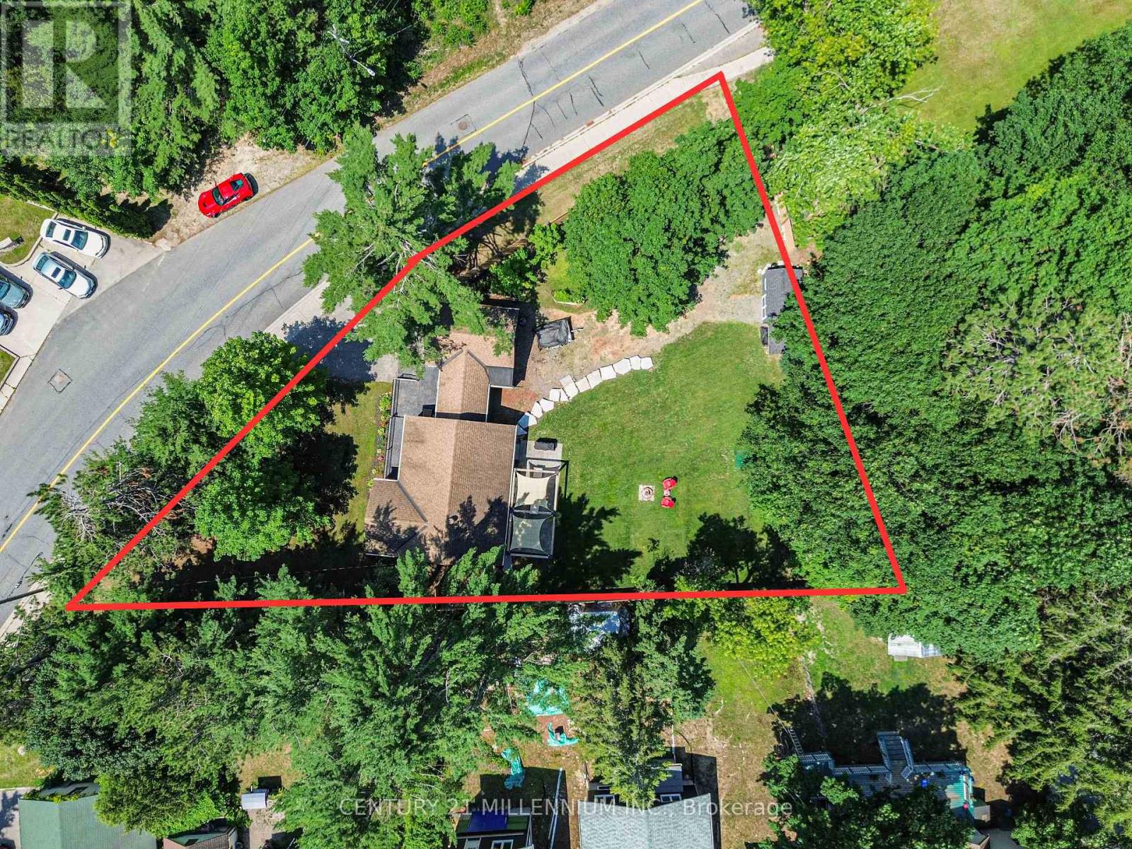 850 MUSKOKA ROAD N - 28