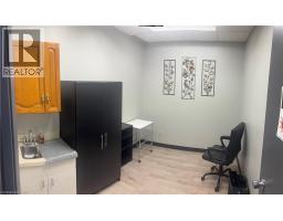 72 Brant Avenue Unit# 402, Brantford, ON N3T5Z8 Photo 10