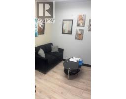 72 Brant Avenue Unit# 402, Brantford, ON N3T5Z8 Photo 12