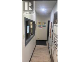72 Brant Avenue Unit# 402, Brantford, ON N3T5Z8 Photo 8