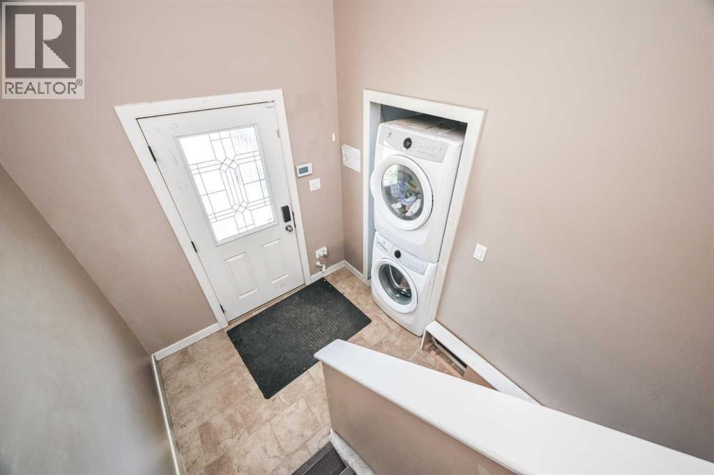 7018 90 Street - 2