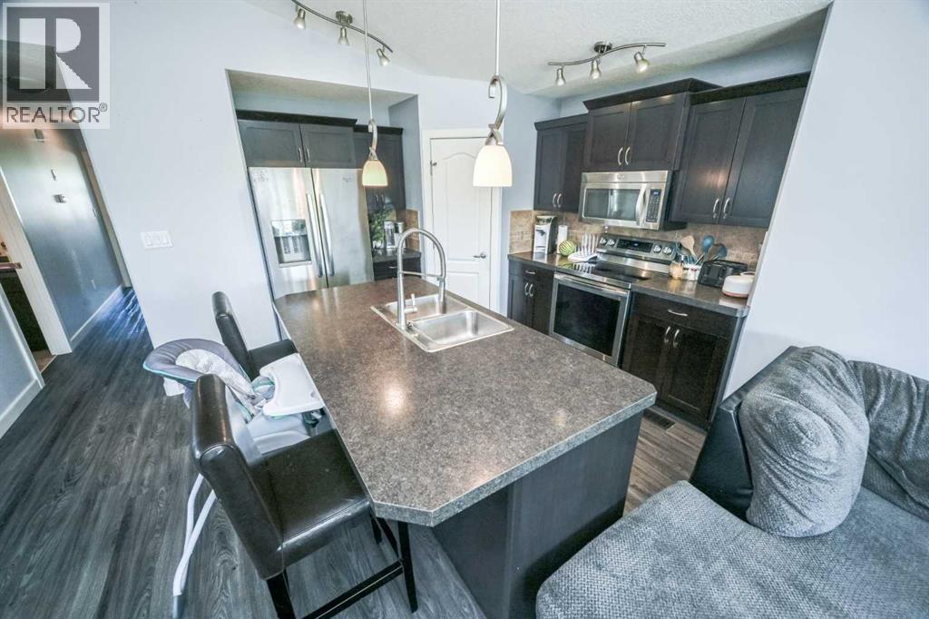 7018 90 Street - 6