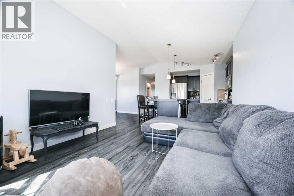 7018 90 Street - 4