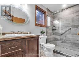 15 Gibson Drive, Tillsonburg, ON N4G5G4 Photo 22