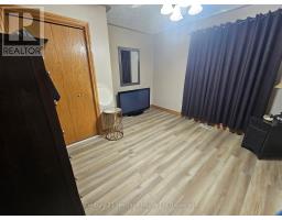 15 Gibson Drive, Tillsonburg, ON N4G5G4 Photo 27