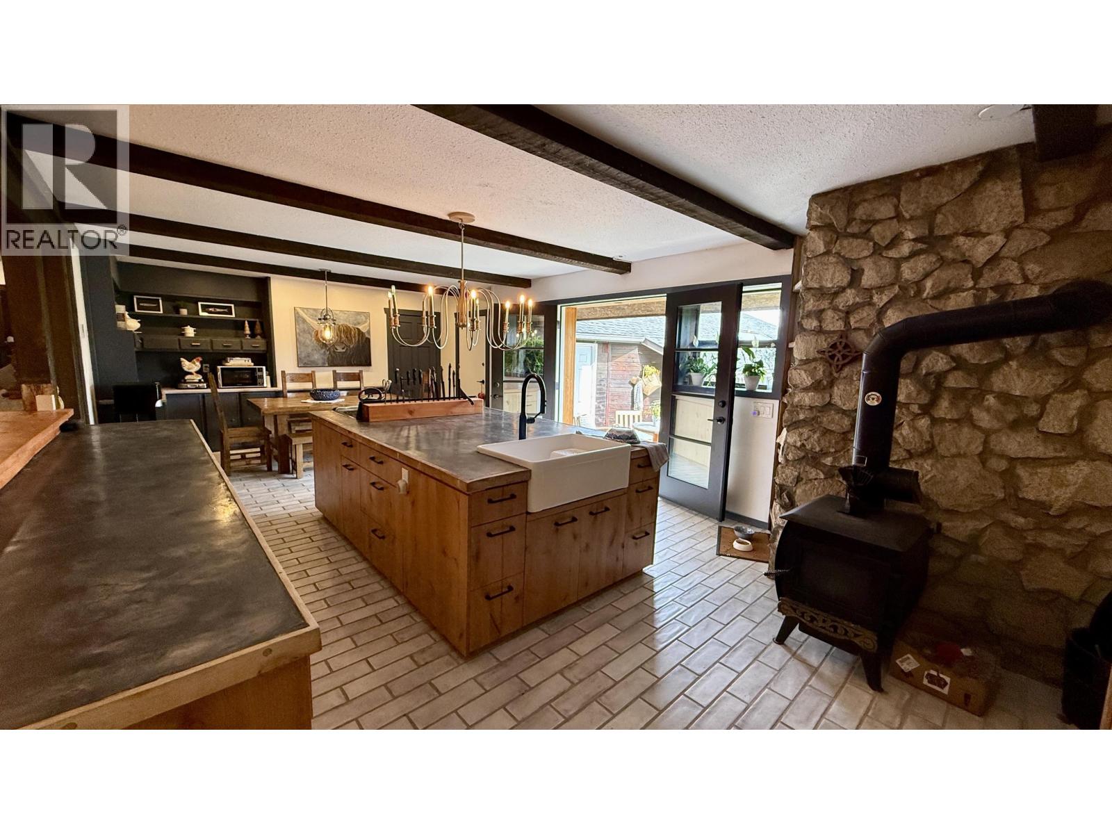 5249 DAWSON ROAD - 6