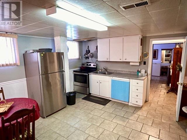 111 Estelle ST - 17