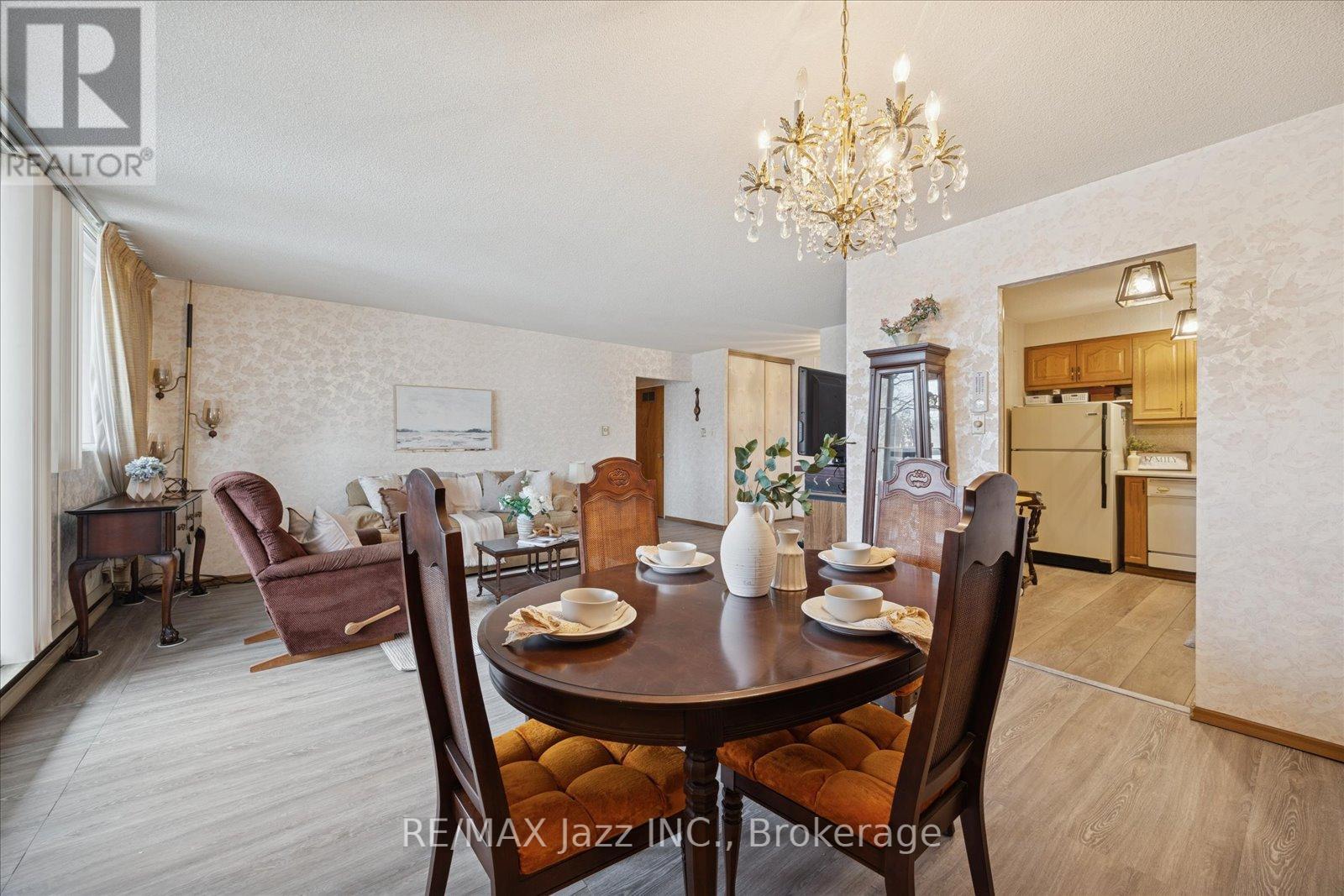 #102 120 ELGIN STREET W - 9