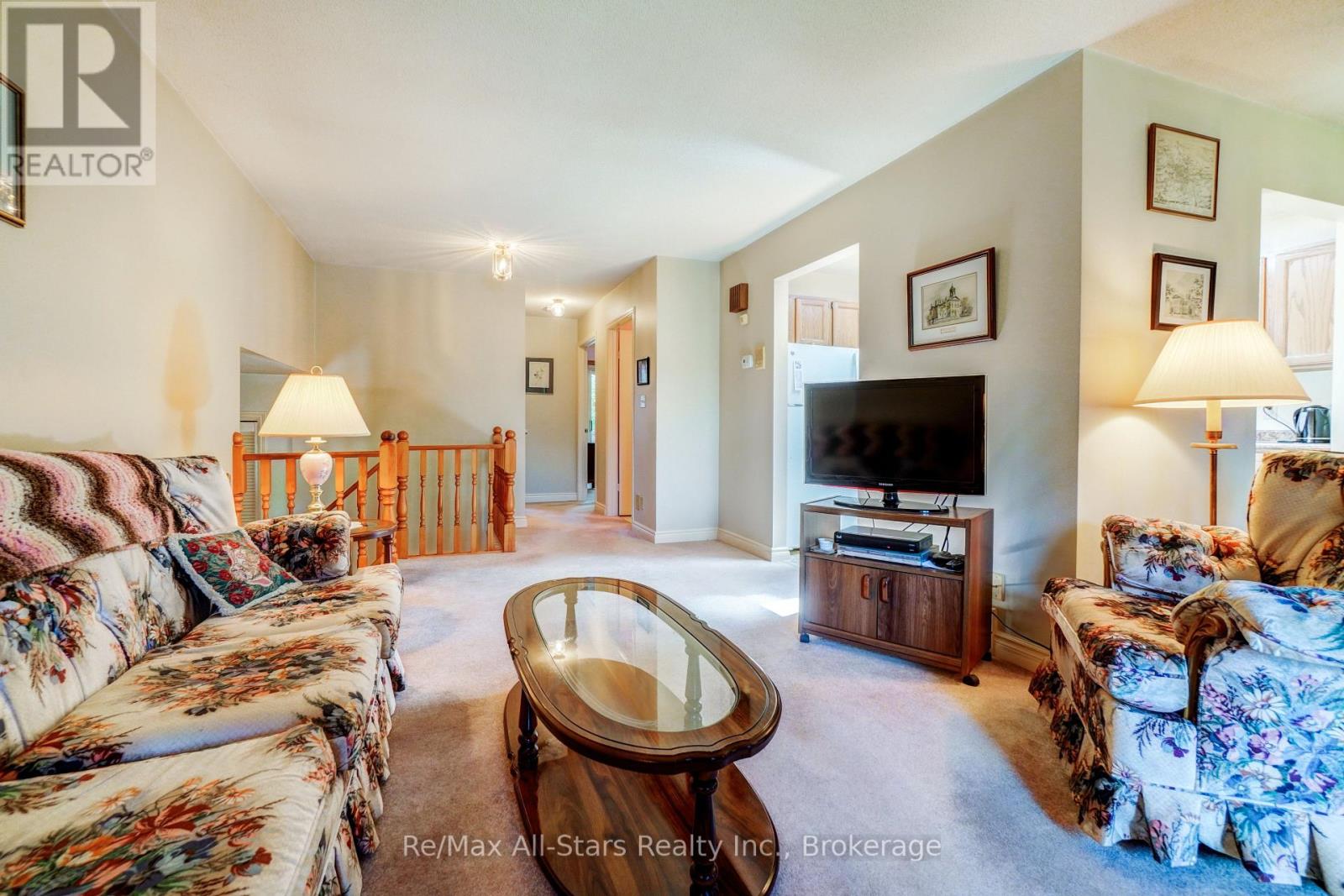 25 MADILL CRESCENT - 6