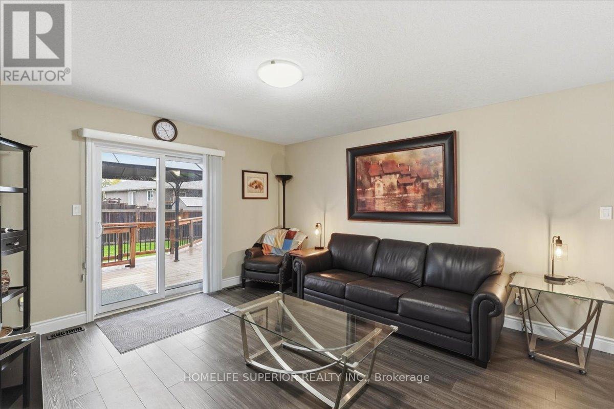 54 ASPEN DRIVE - 10