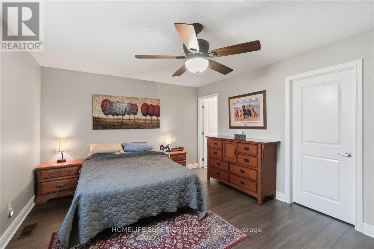 54 ASPEN DRIVE - 12