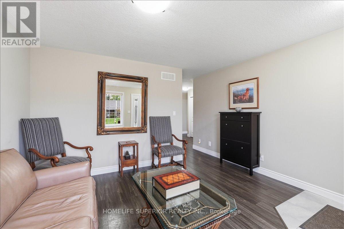 54 ASPEN DRIVE - 5