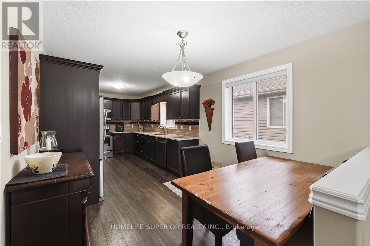 54 ASPEN DRIVE - 9