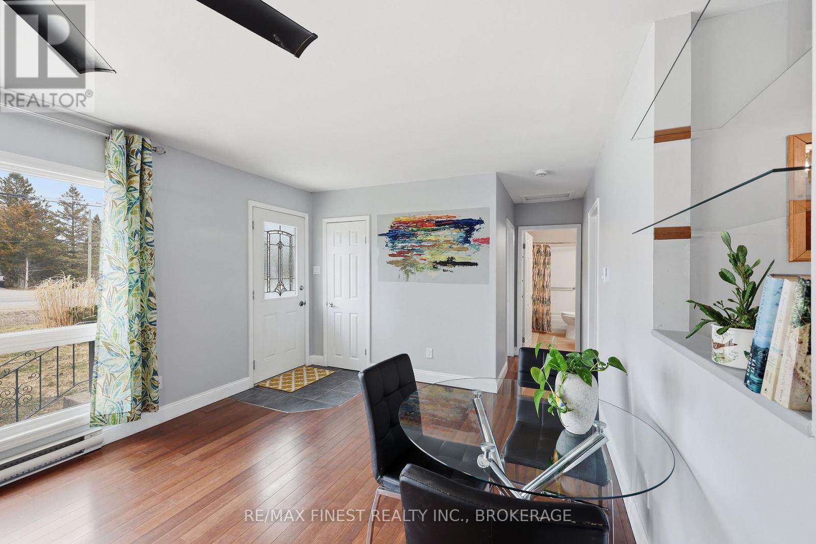 3007 PRINCESS STREET - 10