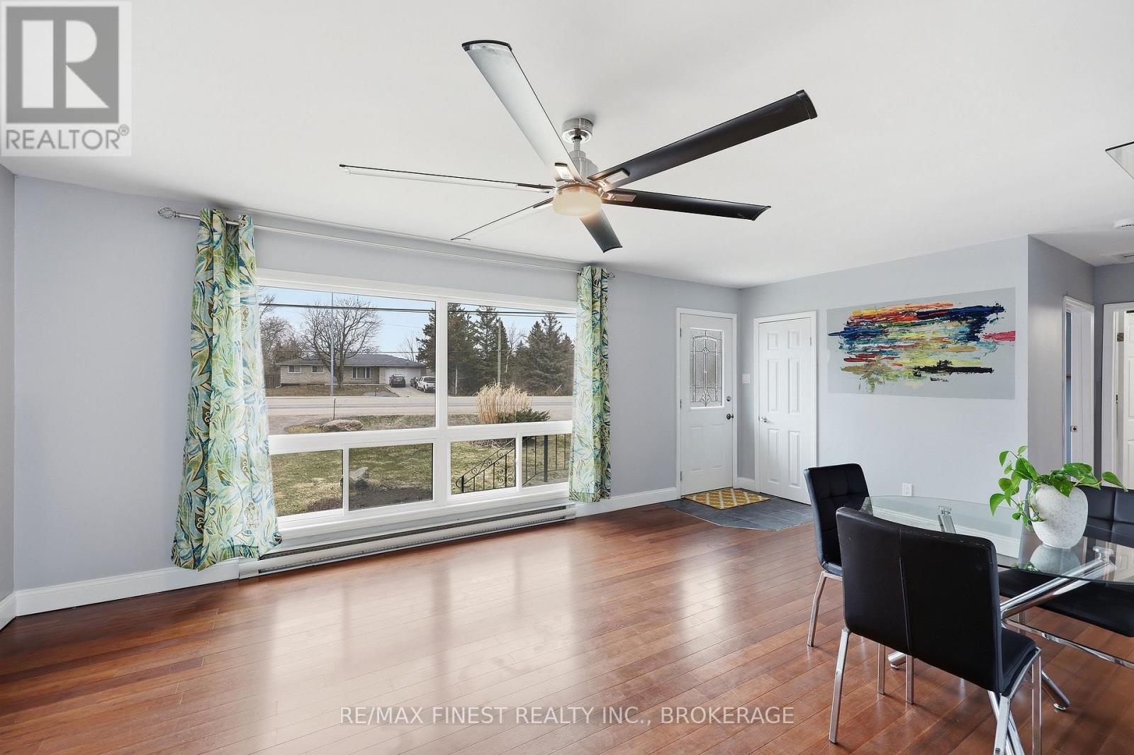3007 PRINCESS STREET - 11