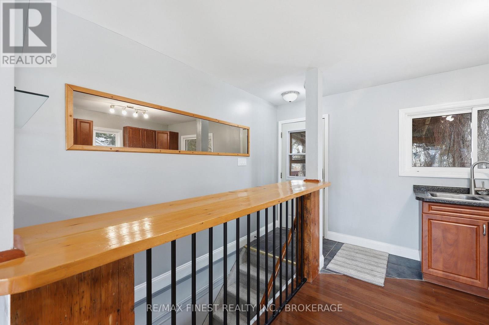 3007 PRINCESS STREET - 22