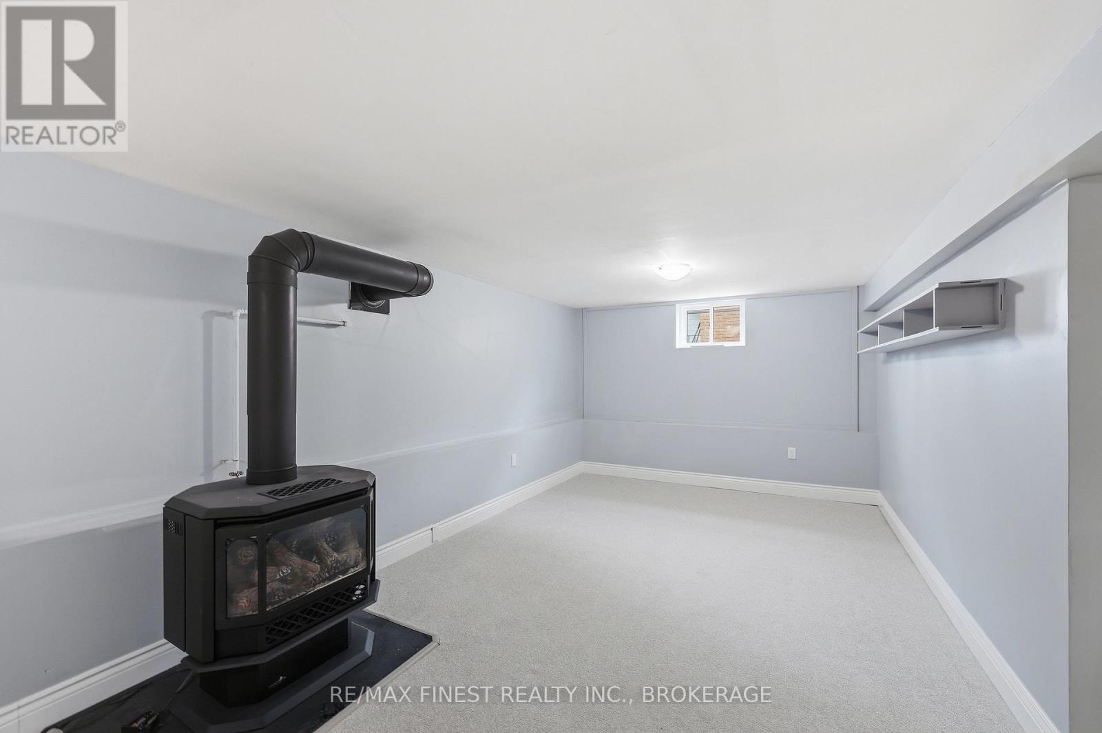3007 PRINCESS STREET - 27