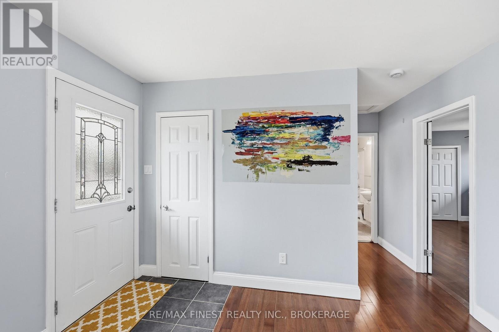 3007 PRINCESS STREET - 5