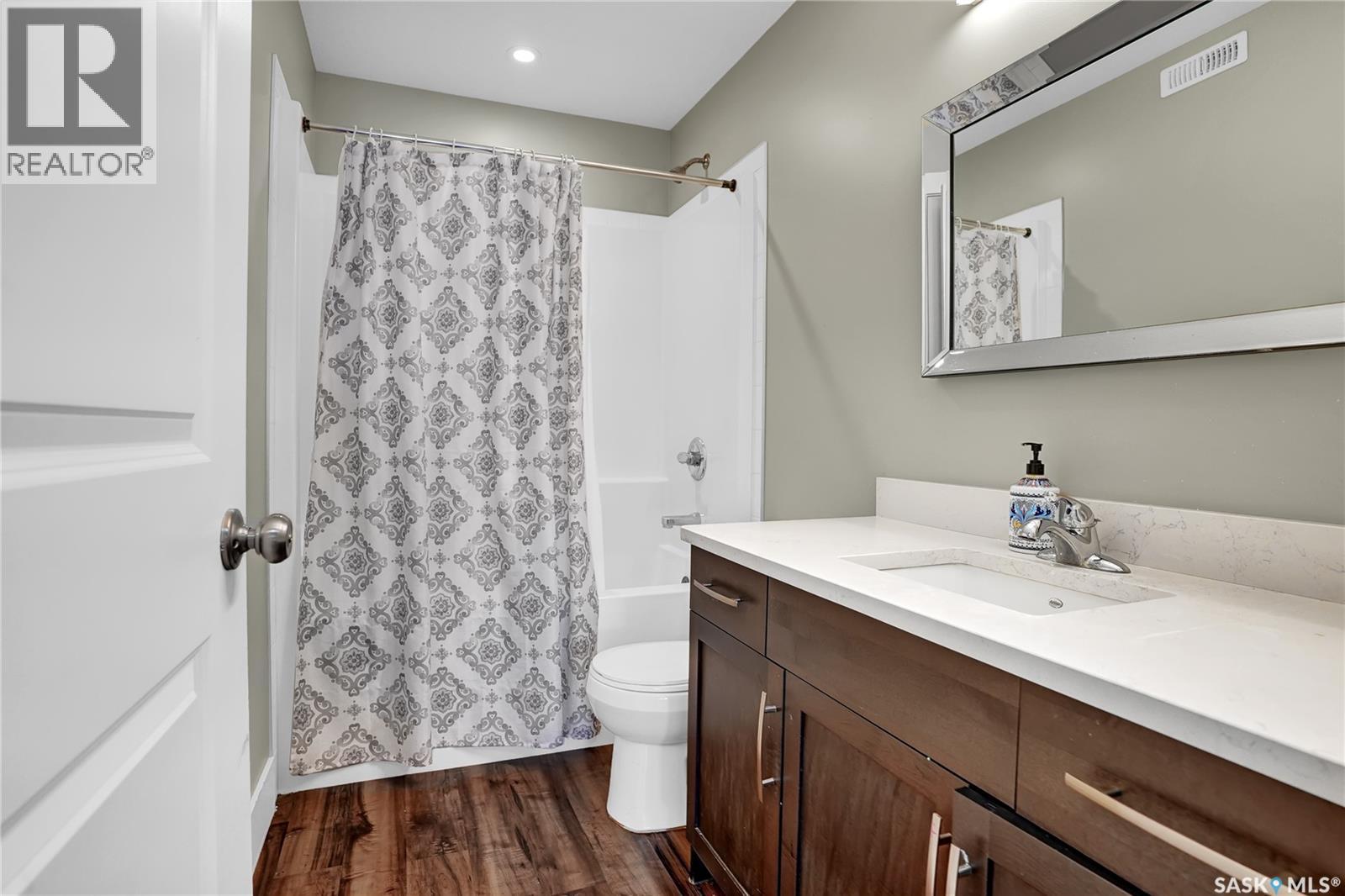 1049 Maplewood DRIVE - Image 34
