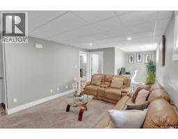 1049 Maplewood Drive, Moose Jaw, SK S6J0B6 Photo 39
