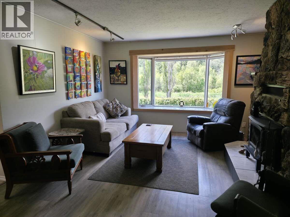 1055 HUDSON BAY MOUNTAIN ROAD, Smithers