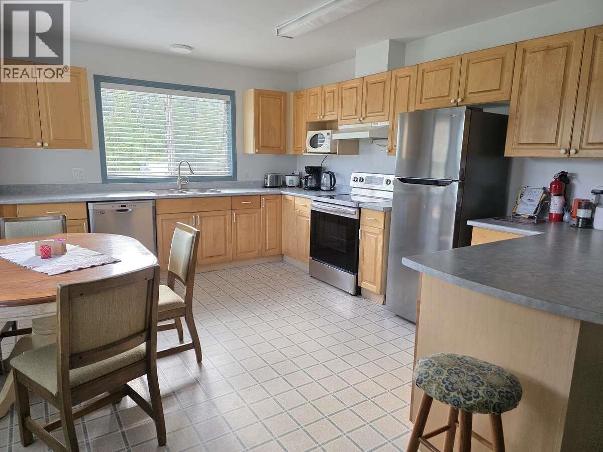 1055 HUDSON BAY MOUNTAIN ROAD, Smithers