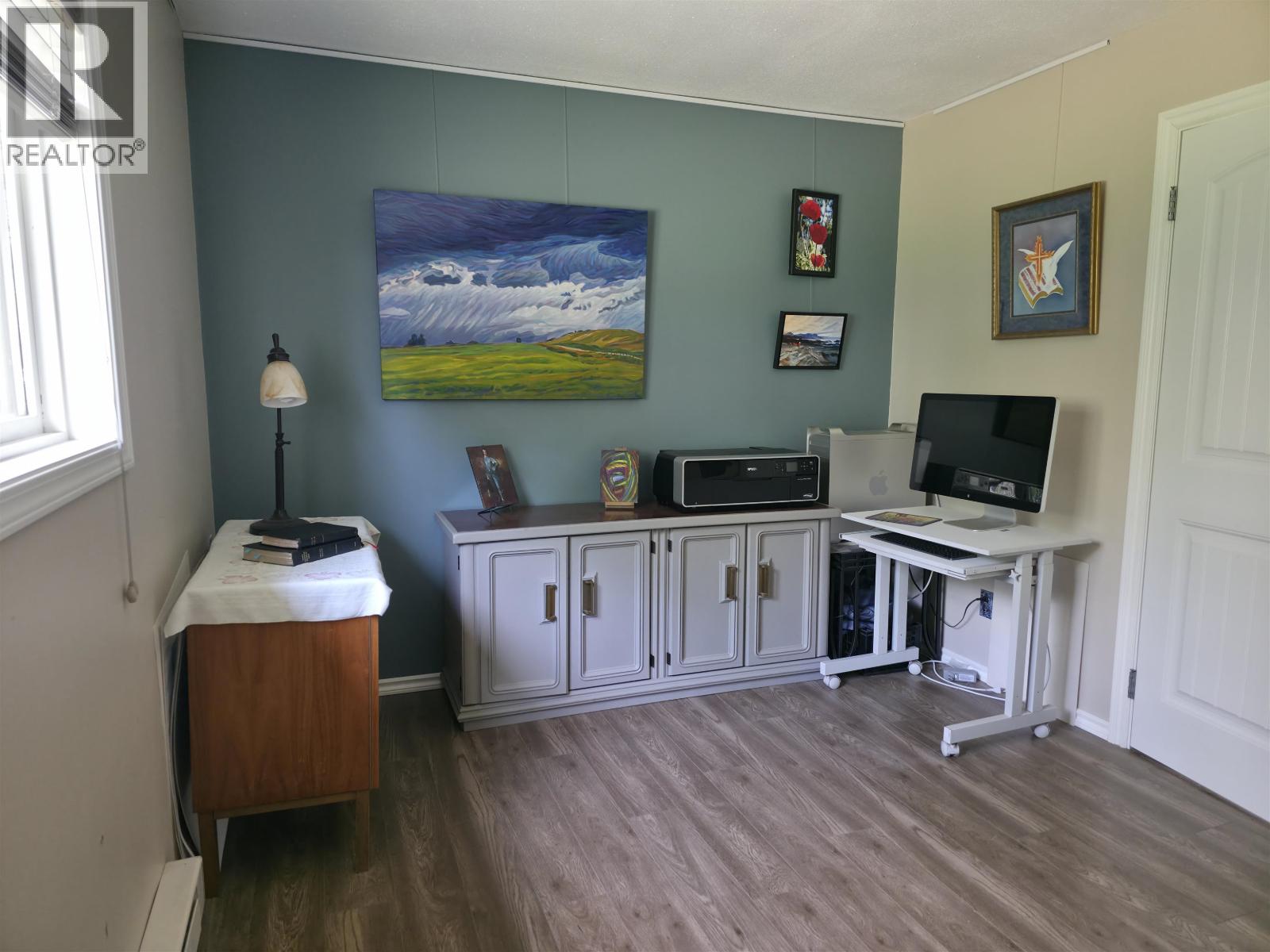 1055 HUDSON BAY MOUNTAIN ROAD, Smithers