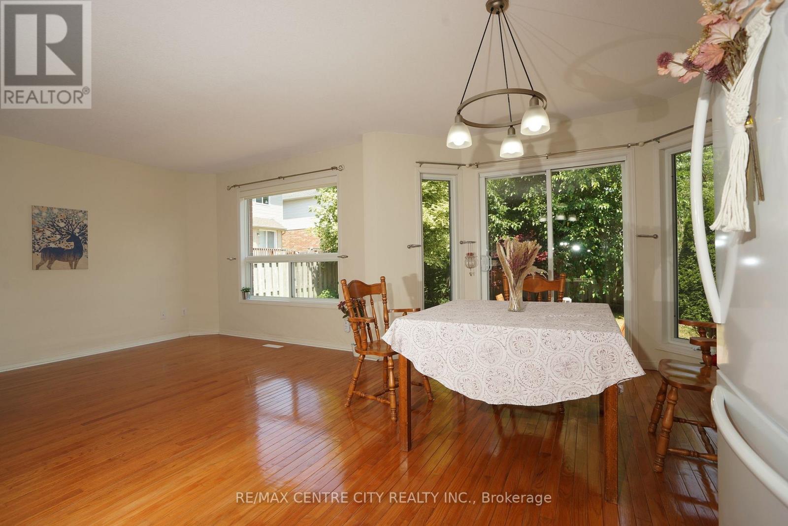 762 BLACKSMITH STREET - 6